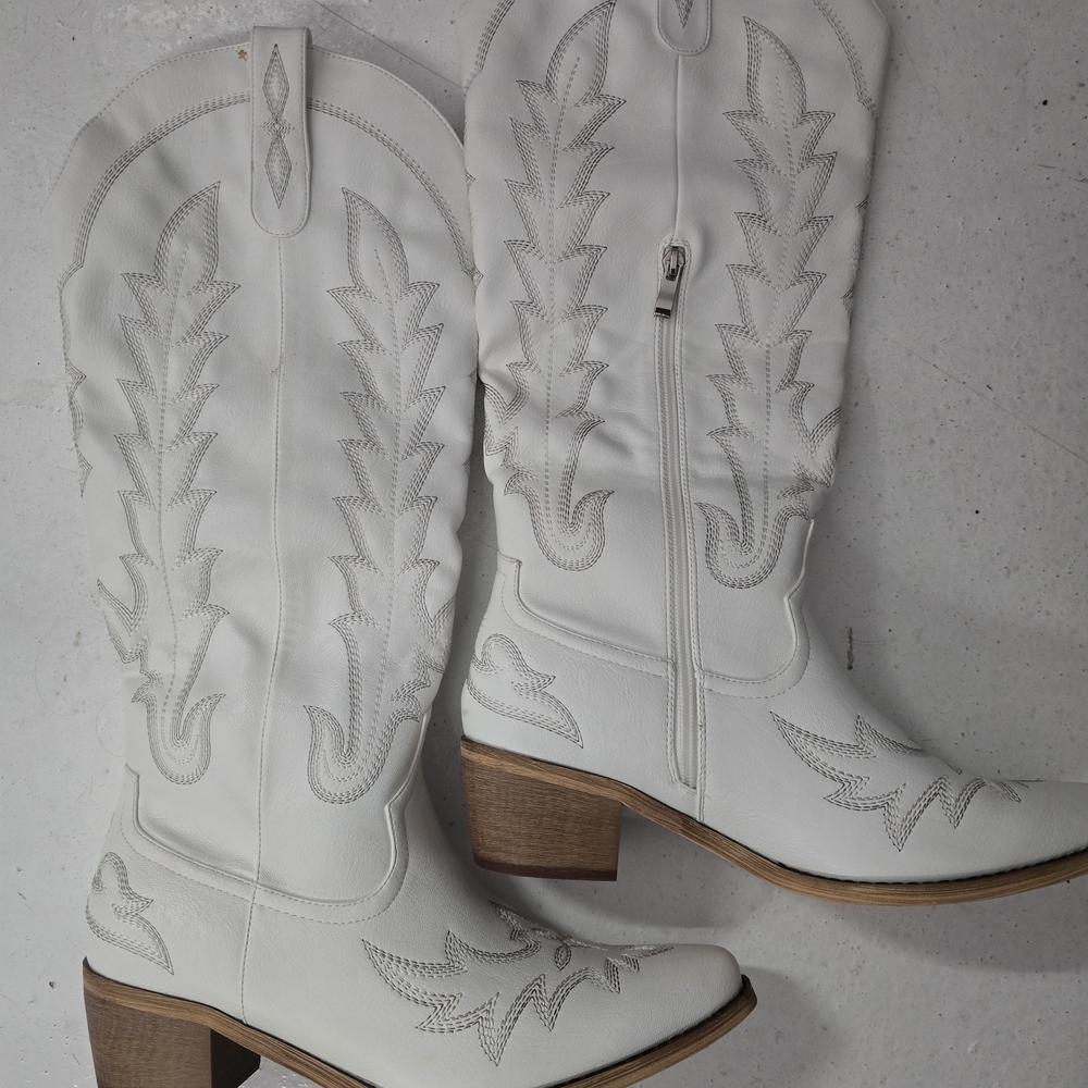 White Women's Western Zip Cowboy Boots